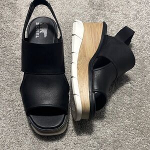 Sorel Black Leather Slingback Platform Sandals with Wood-Look Midsole